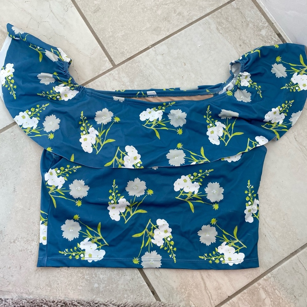 Kortni Jeane Top